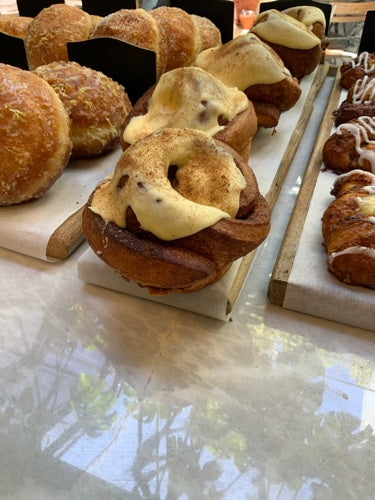 Cinnamon Bun - Single